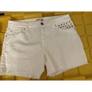 Apt. 9 White Denim Modern Shorts Studs Studded Women's 8 Summer Beach